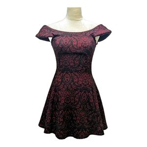 Forever 21 red and black patterned dress